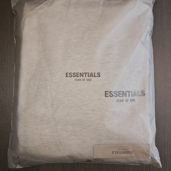 Essentials Fear of God Hoodies - Light Oatmeal Hoodie - Picture 6 of 7